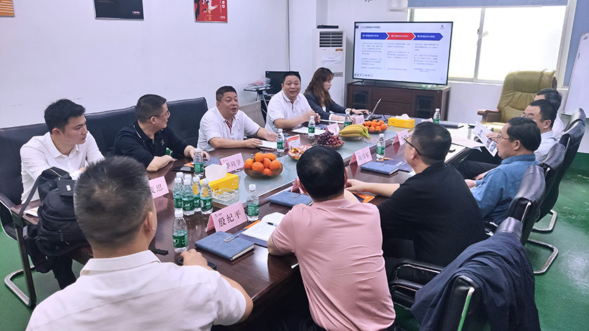 岳陽(yáng)市華容縣陶偉軍書記赴廣東招商考察 蒞臨日精智能參觀指導(dǎo)